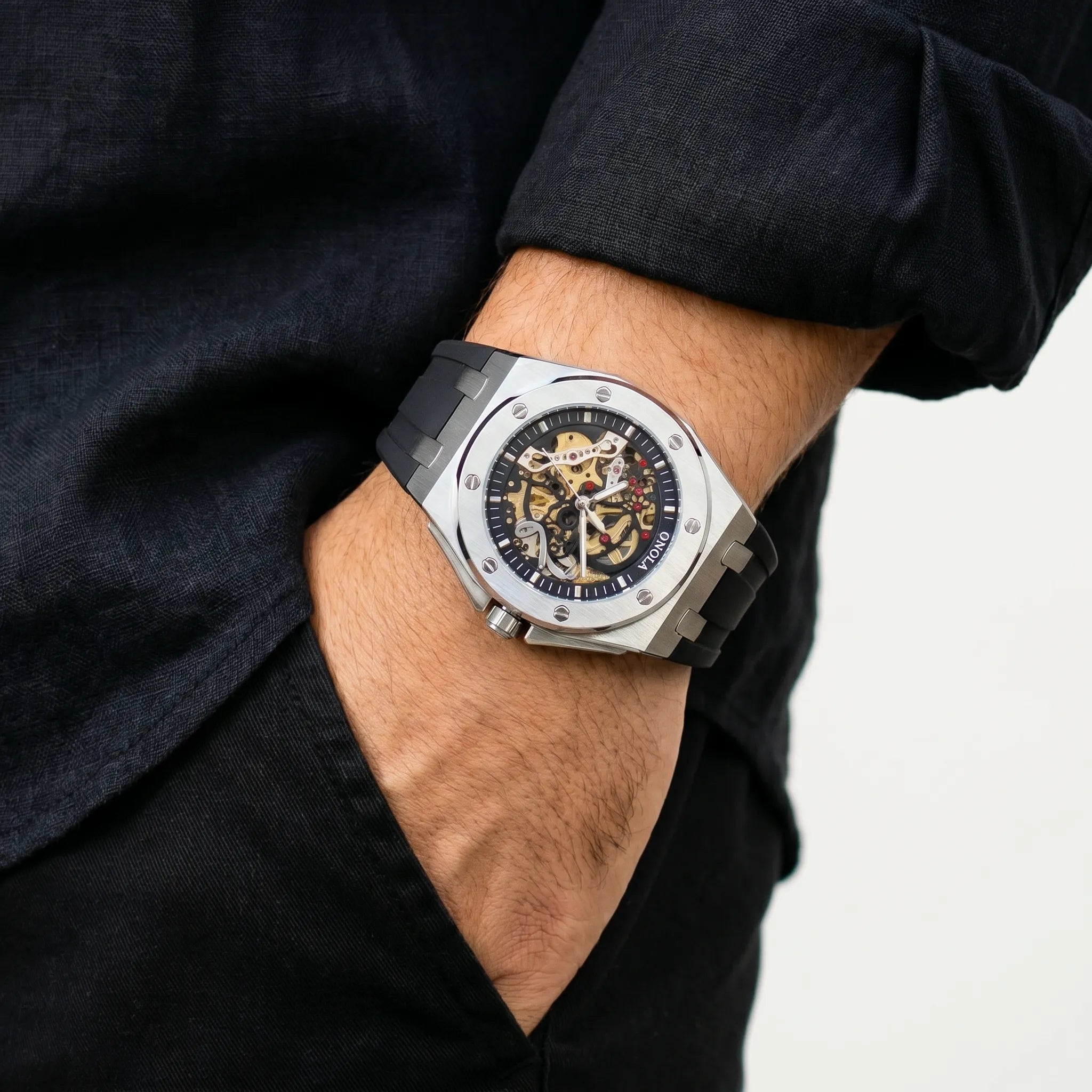 Elias Curren Obsidian Crest